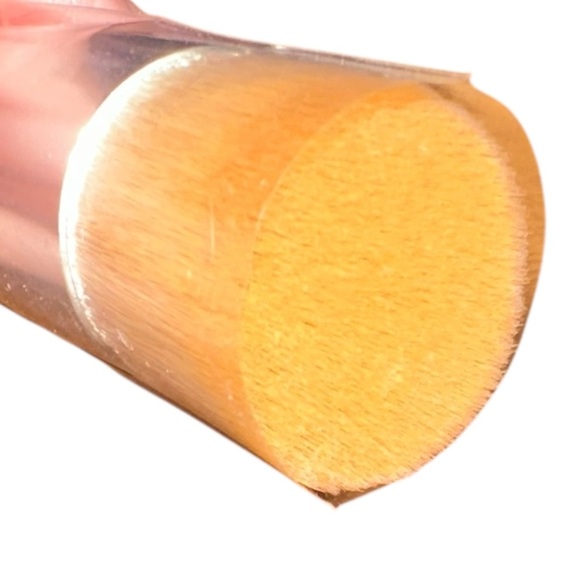 Laura Geller Angled Liquid Foundation Brush New w/o tags NWOT - Picture 3 of 3